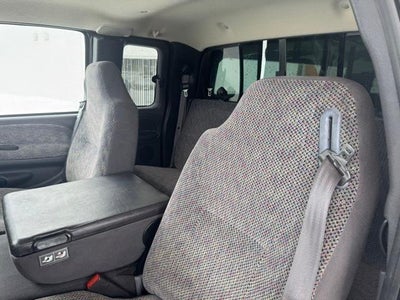 2001 Dodge Ram 2500 Base