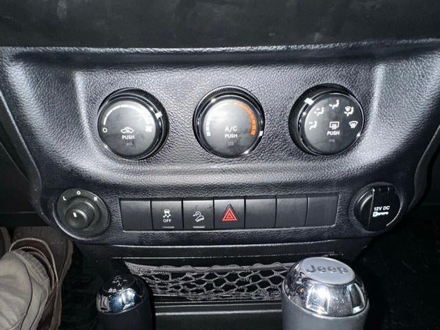 2014 Jeep Wrangler Sport