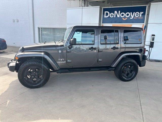 2016 Jeep Wrangler Unlimited Sahara