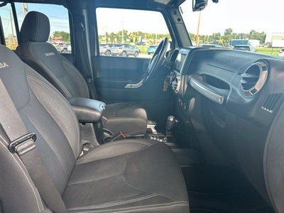 2016 Jeep Wrangler Unlimited Sahara