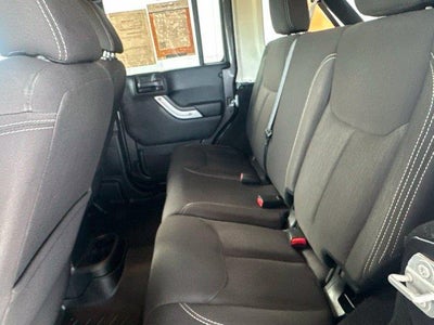 2016 Jeep Wrangler Unlimited Sahara