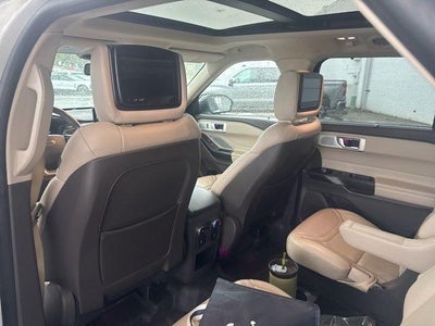 2020 Ford Explorer Platinum