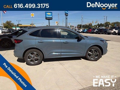 2023 Ford Escape ST-Line