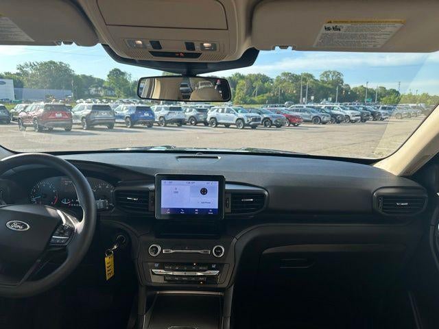 2020 Ford Explorer Base
