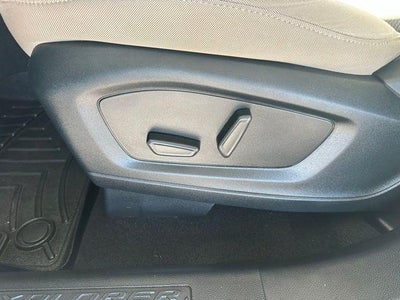 2020 Ford Explorer Base