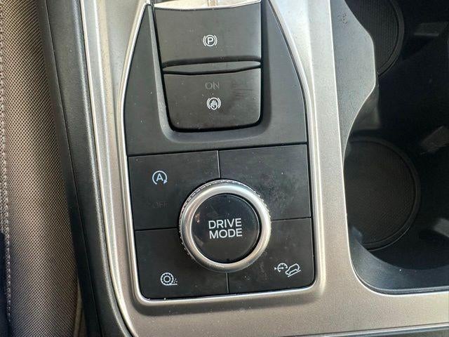 2020 Ford Explorer Base