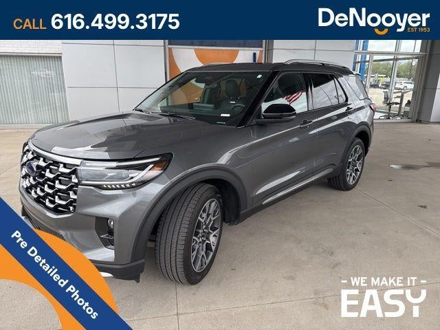 2025 Ford Explorer Platinum