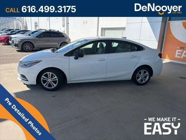 2017 Chevrolet Cruze LT