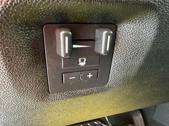 2010 Chevrolet Silverado 3500 HD SRW LT