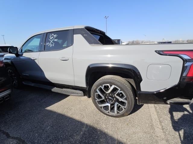 2025 Chevrolet Silverado EV Extended Range RST