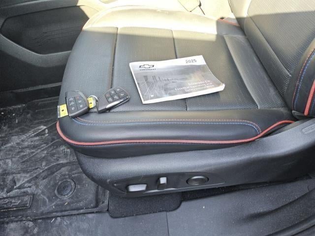 2025 Chevrolet Silverado EV Extended Range RST