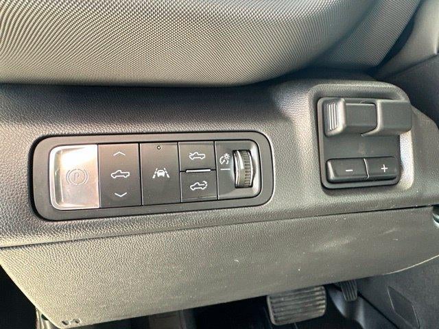 2025 Chevrolet Silverado EV RST - Extended Range