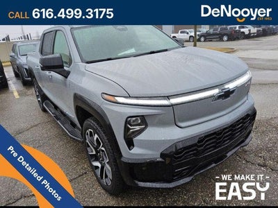 2025 Chevrolet Silverado EV RST - Max Range