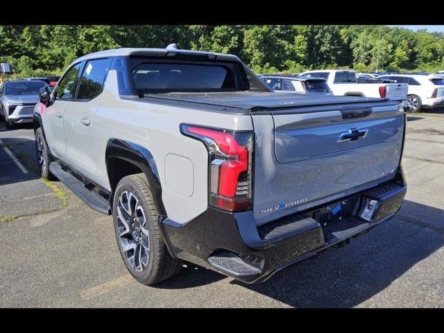 2025 Chevrolet Silverado EV RST - Max Range