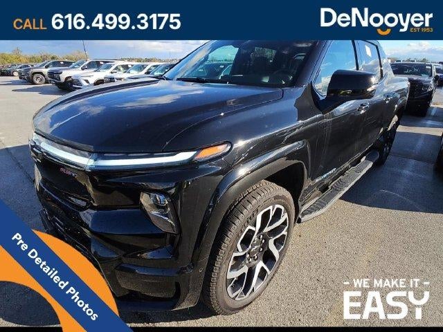 2025 Chevrolet Silverado EV RST - Max Range