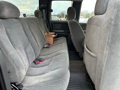 2003 Chevrolet Silverado 2500 HD LS