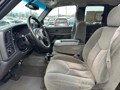 2003 Chevrolet Silverado 2500 HD LS