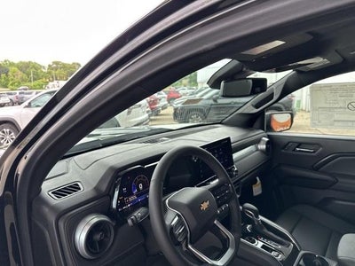 2025 Chevrolet Colorado WT/LT