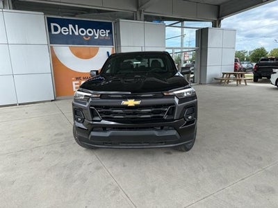 2025 Chevrolet Colorado WT/LT