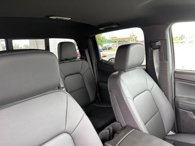 2025 Chevrolet Colorado WT/LT