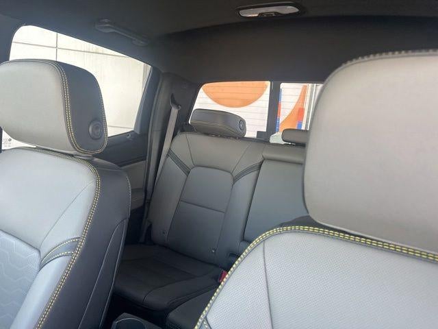 2026 Chevrolet Colorado ZR2 - Photo 13