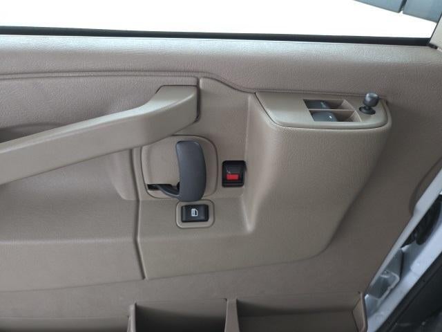 2025 Chevrolet Express Cargo 2500 Base