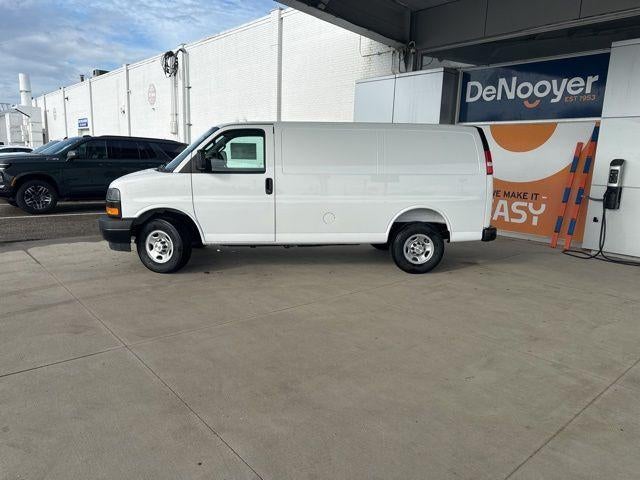 2026 Chevrolet Express Cargo Base