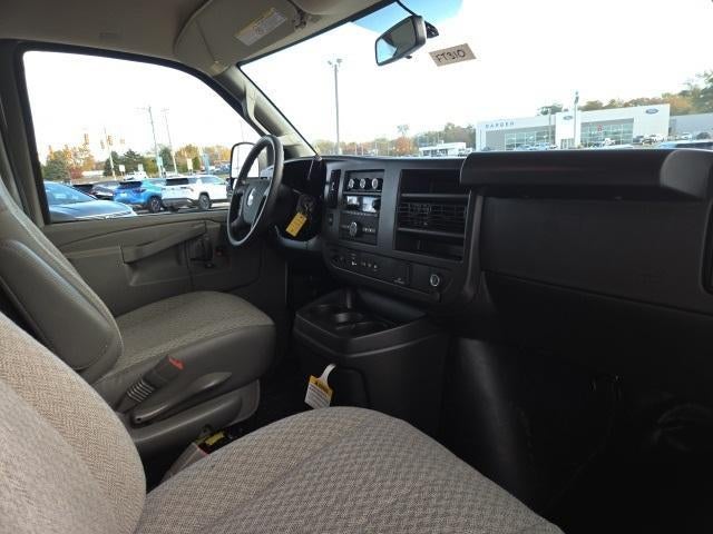 2025 Chevrolet Express Cargo 2500 Base
