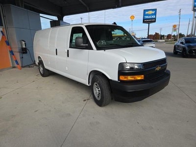 2025 Chevrolet Express Cargo 2500 Base