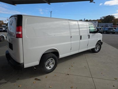 2025 Chevrolet Express Cargo 2500 Base