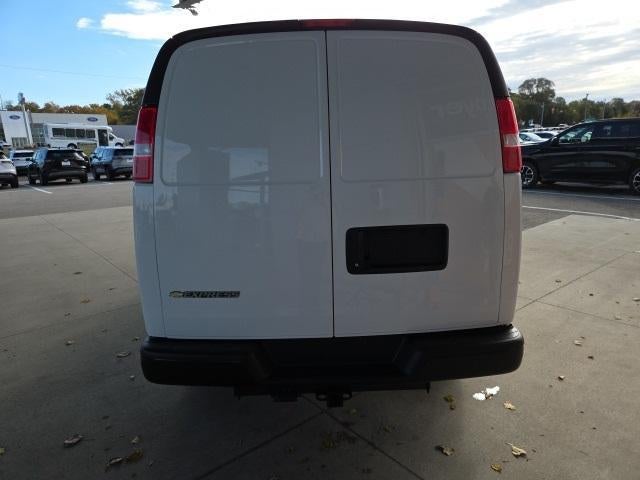 2025 Chevrolet Express Cargo 2500 Base