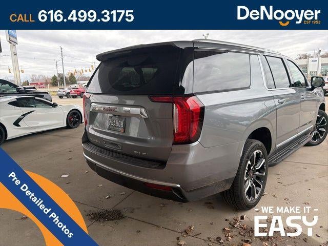 2022 GMC Yukon XL SLT