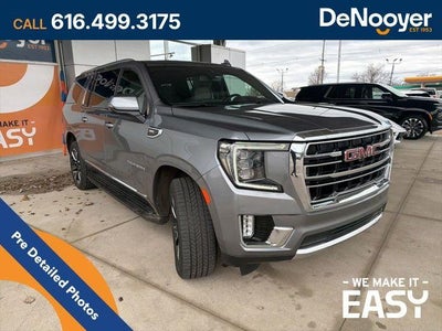 2022 GMC Yukon XL SLT