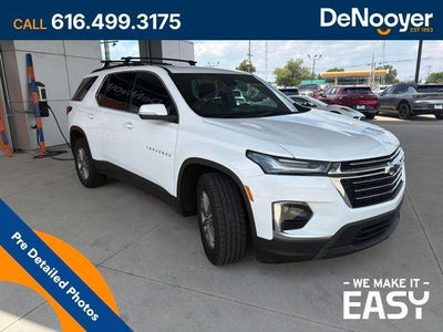2023 Chevrolet Traverse LT Cloth