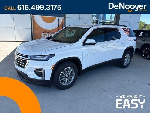2023 Chevrolet Traverse LT Cloth