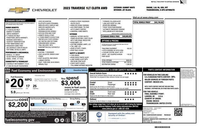 2023 Chevrolet Traverse LT Cloth