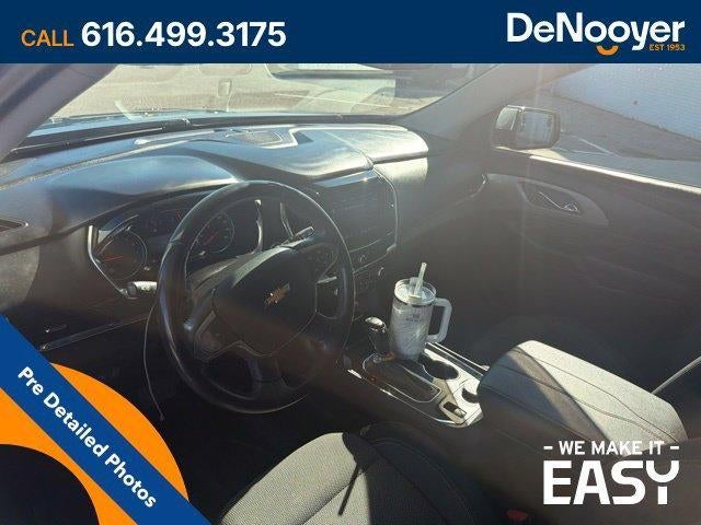 2020 Chevrolet Traverse LT Cloth