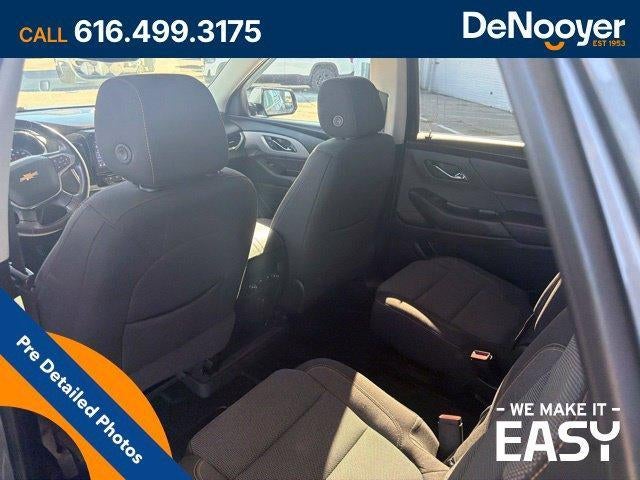 2020 Chevrolet Traverse LT Cloth