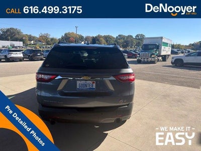 2020 Chevrolet Traverse LT Cloth