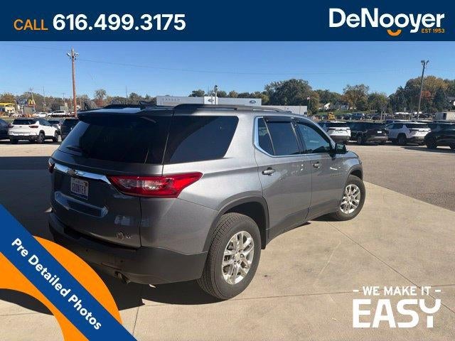 2020 Chevrolet Traverse LT Cloth