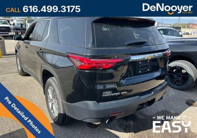 2023 Chevrolet Traverse LT Cloth