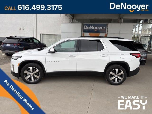 2023 Chevrolet Traverse LT Leather