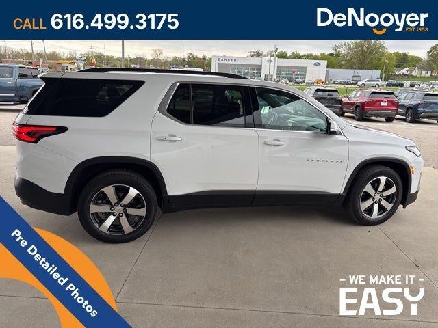 2023 Chevrolet Traverse LT Leather