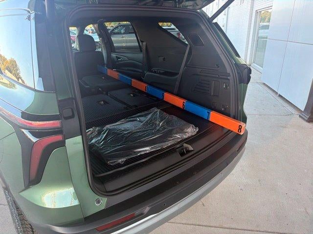 2027 Chevrolet Traverse Z71 - Photo 13