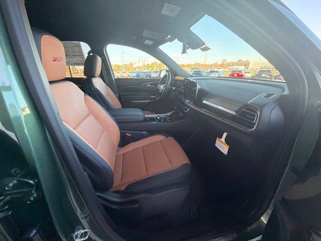 2027 Chevrolet Traverse Z71 - Photo 30