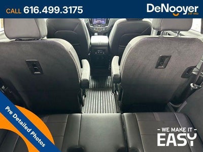 2023 Chevrolet Traverse RS