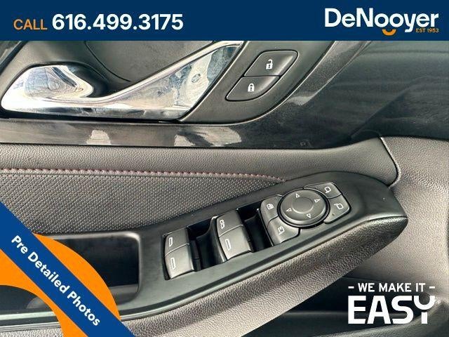 2023 Chevrolet Traverse RS