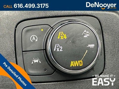 2023 Chevrolet Traverse RS