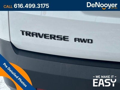 2023 Chevrolet Traverse RS