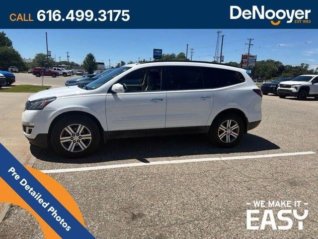 2017 Chevrolet Traverse LT